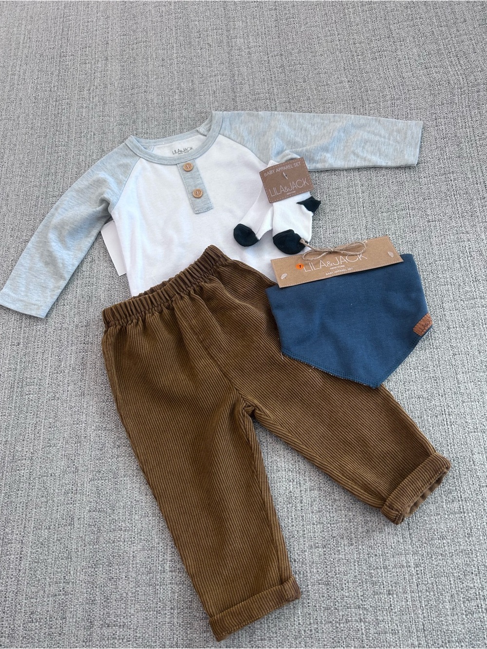 Lila & Jack White and Light Gray Raglan Long Sleeve Tee w Matching Pants
